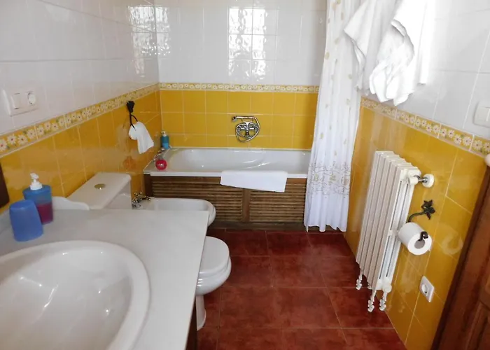 Casa De Roque 컨트리하우스 아우티스